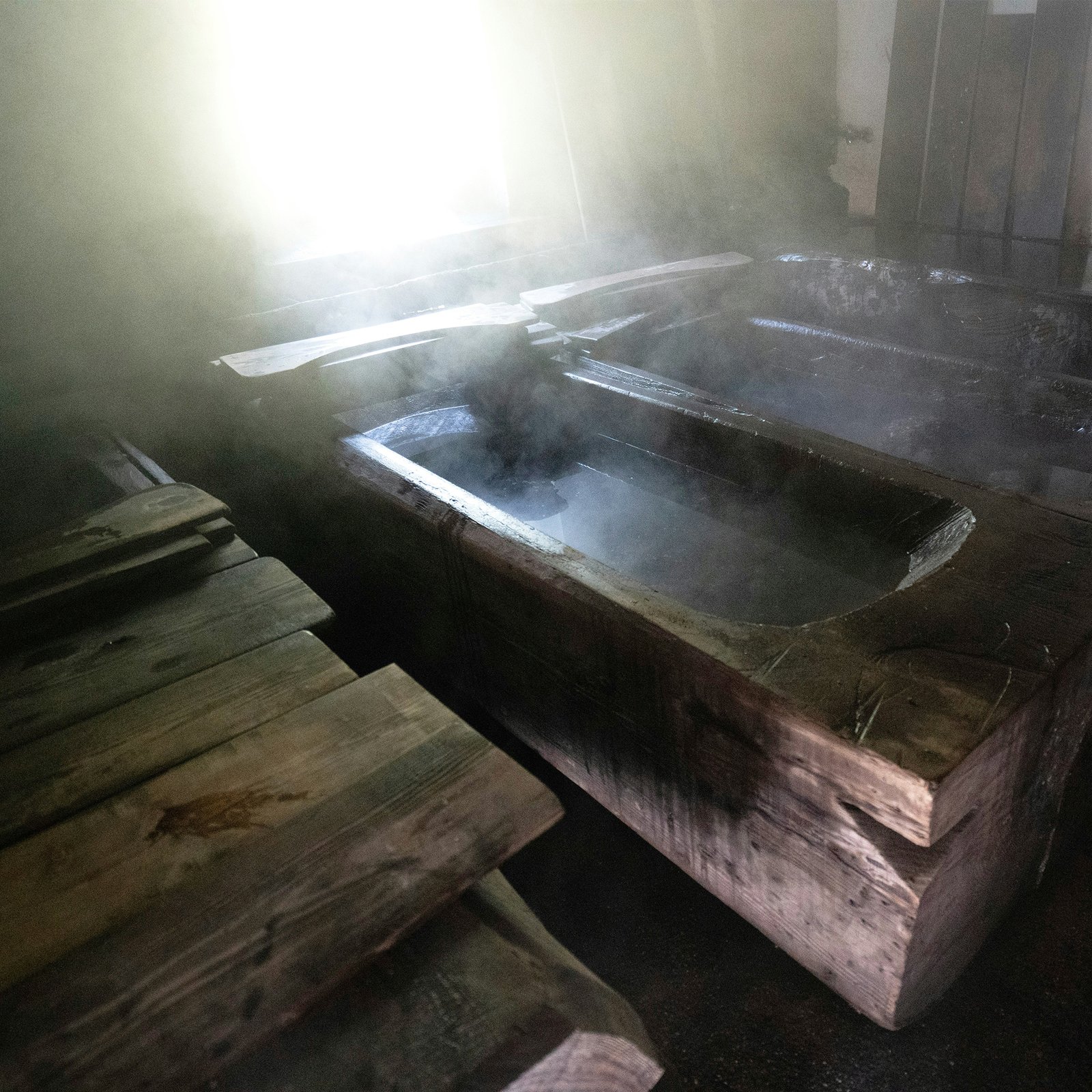 Parallel AV Sauna Televisions keep performing through extreme sauna conditions