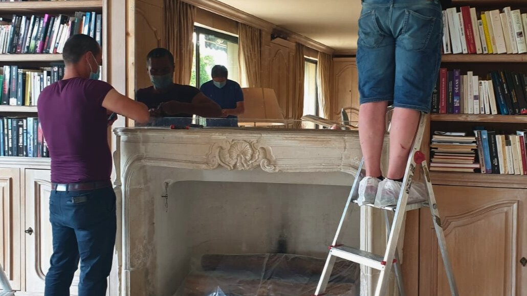 Parallel AV televisions are easy enough for a handyman to install